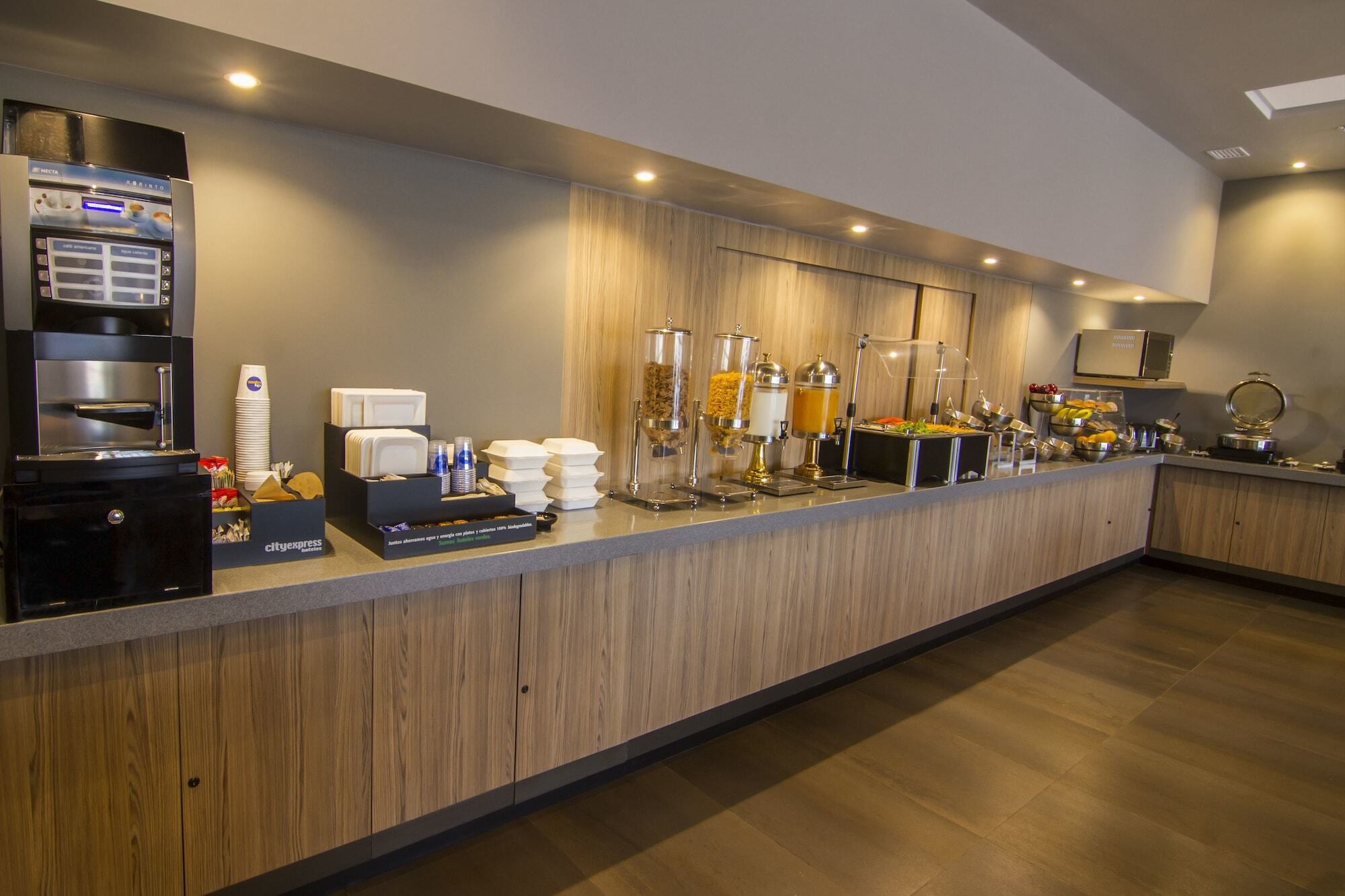 City Express Plus By Marriott Ensenada Zewnętrze zdjęcie